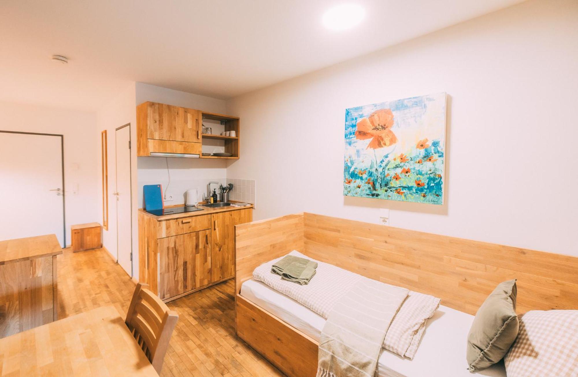 Gut Huegle Jugendzimmer رافنسبرغ الغرفة الصورة